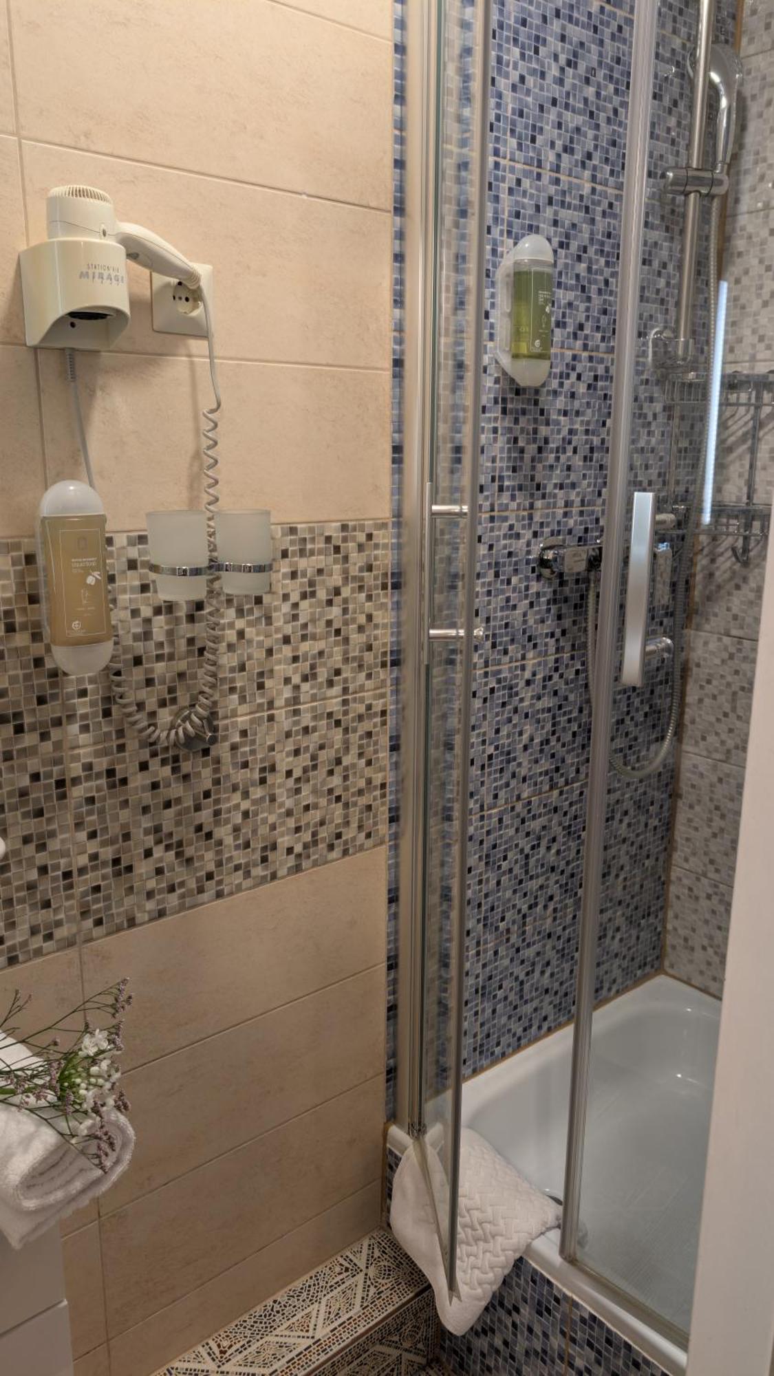 Bella Guest house 2*