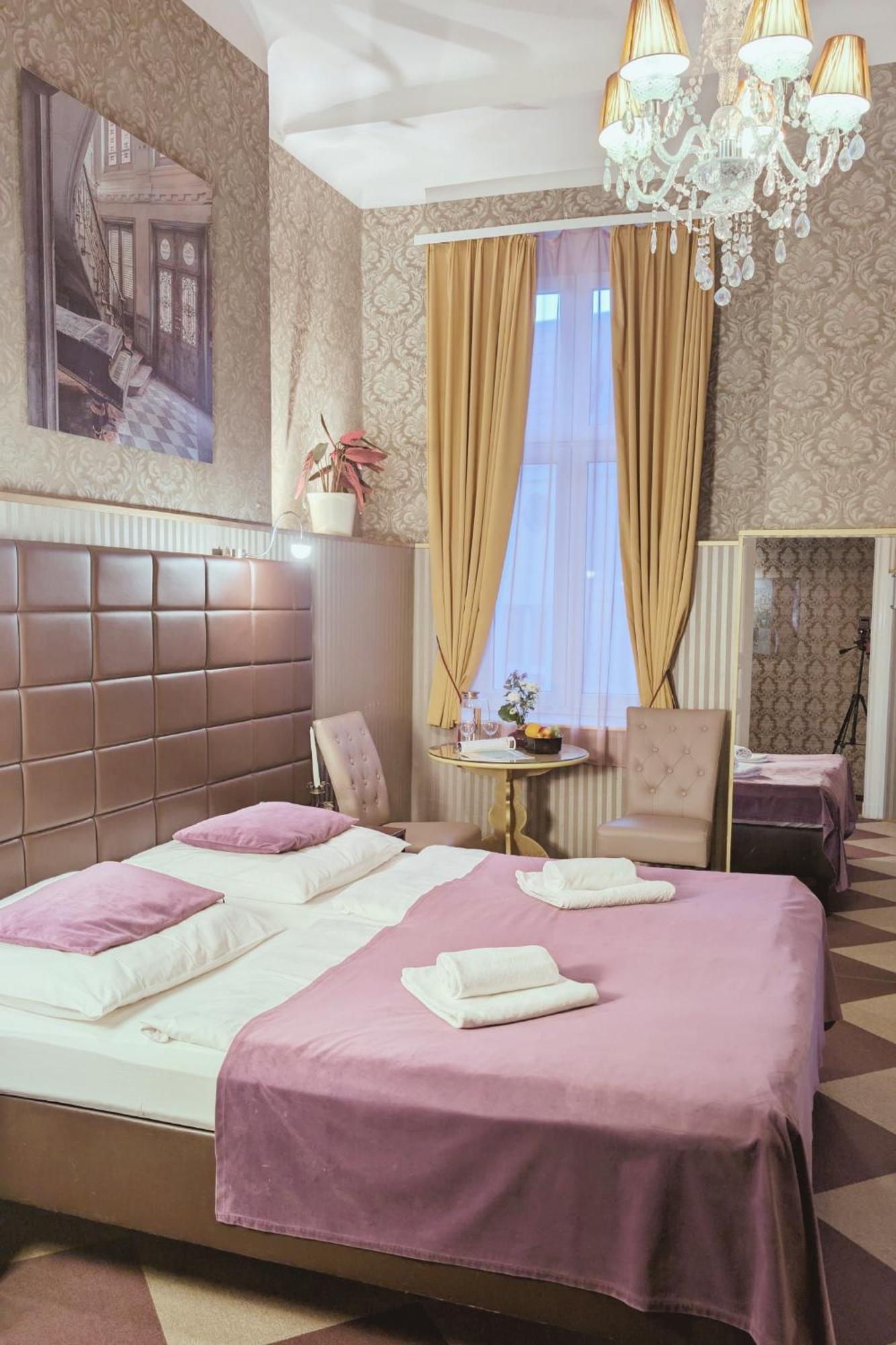 Bella Guest house